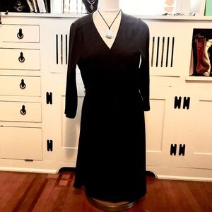 Classic 3/4 Sleeve V Neck Bodycon Wrap Dress